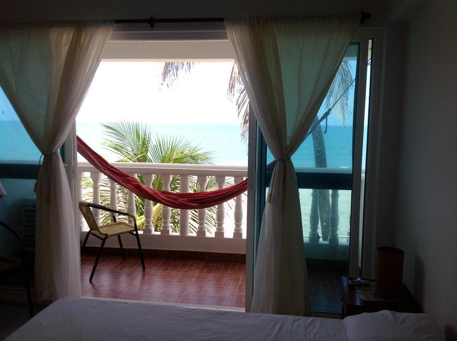 Hotel Emblema Playa Manzanillo Exterior photo