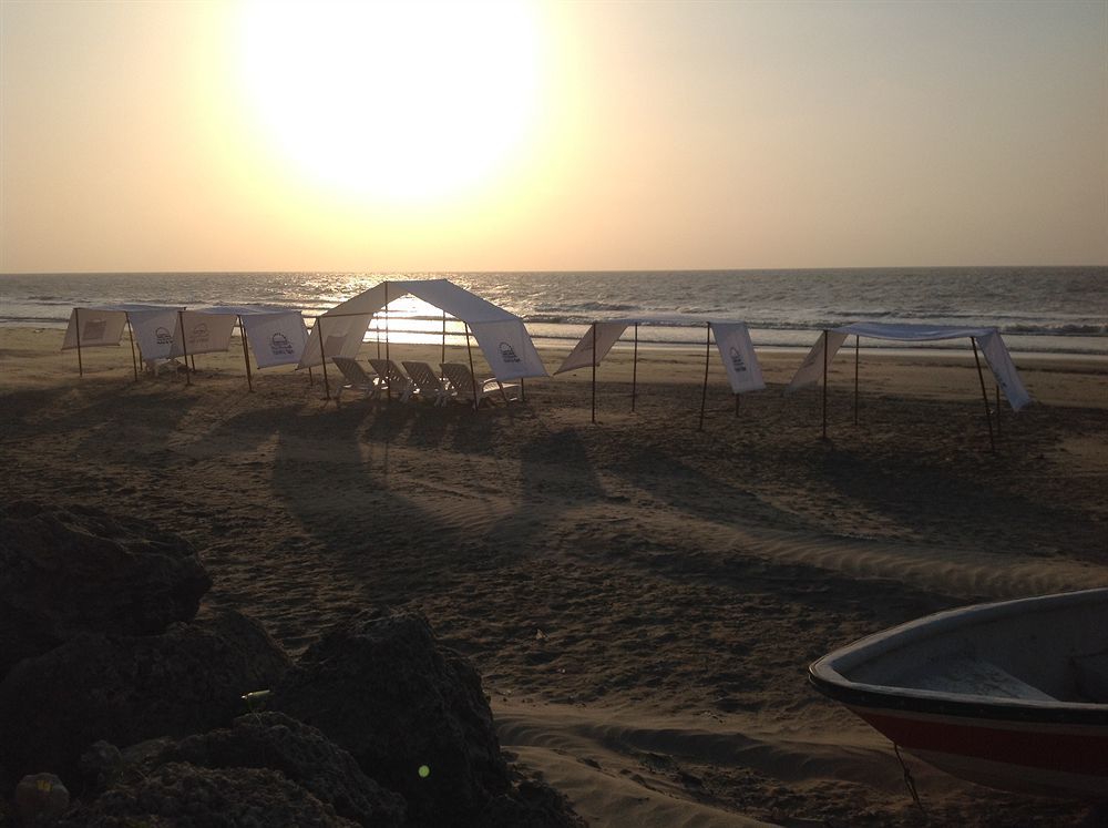 Hotel Emblema Playa Manzanillo Exterior photo