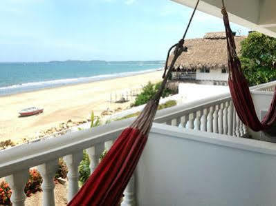 Hotel Emblema Playa Manzanillo Exterior photo